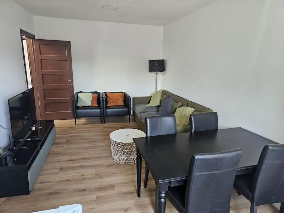 Spacieux 3 Chambres A Bruxelles Экстерьер фото